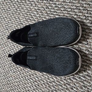 Men's skechers Go Walk shoes Size 9.5